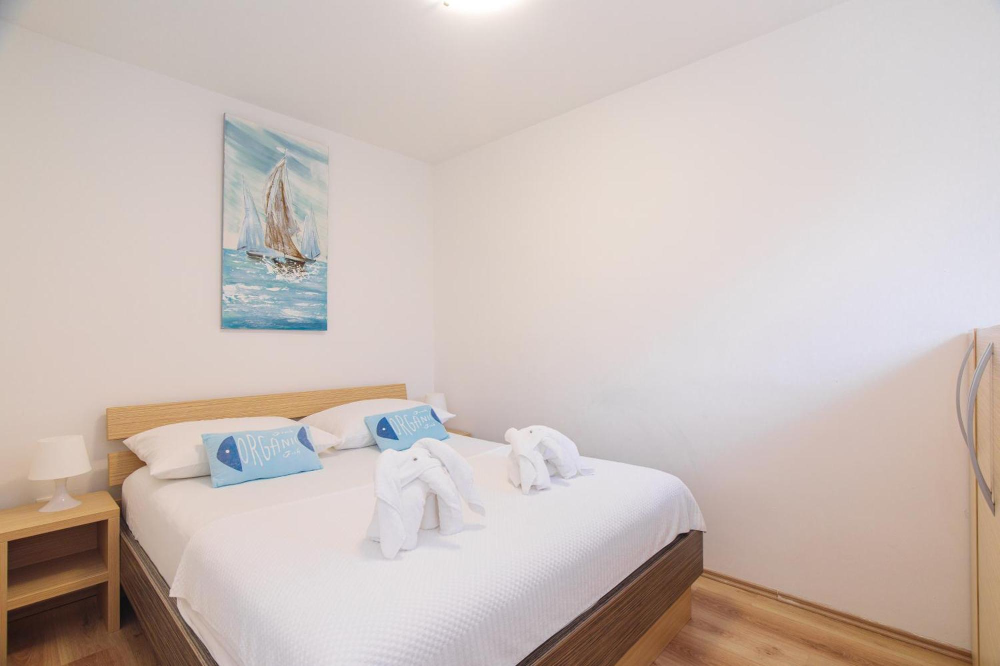 Apartments Tm Krk Town Luaran gambar