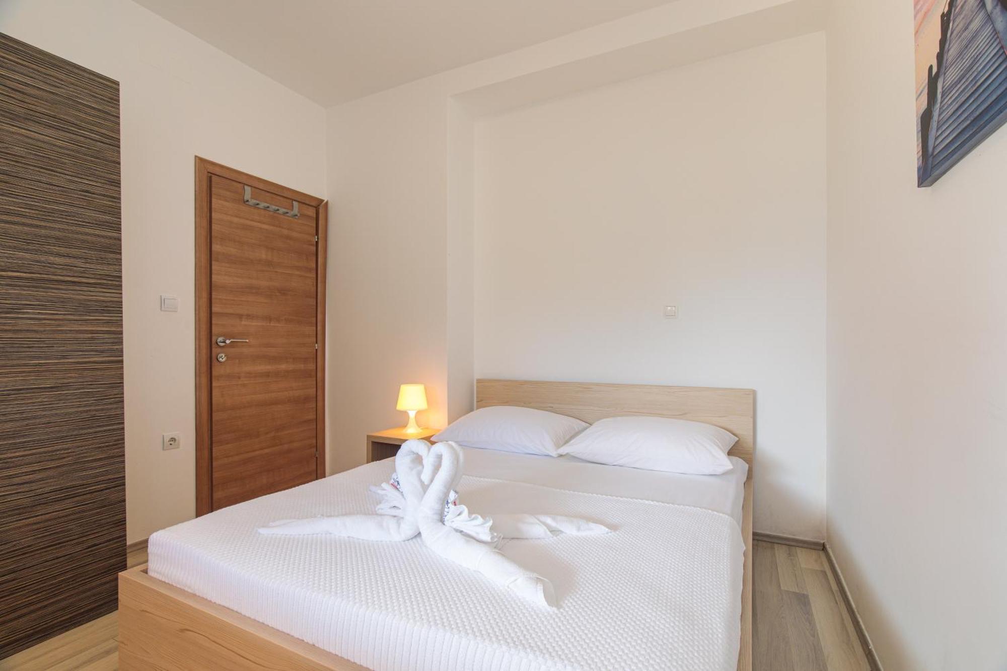 Apartments Tm Krk Town Luaran gambar