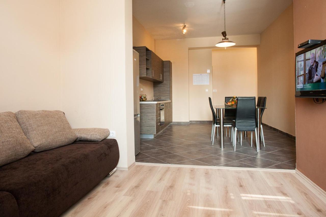 Apartments Tm Krk Town Luaran gambar